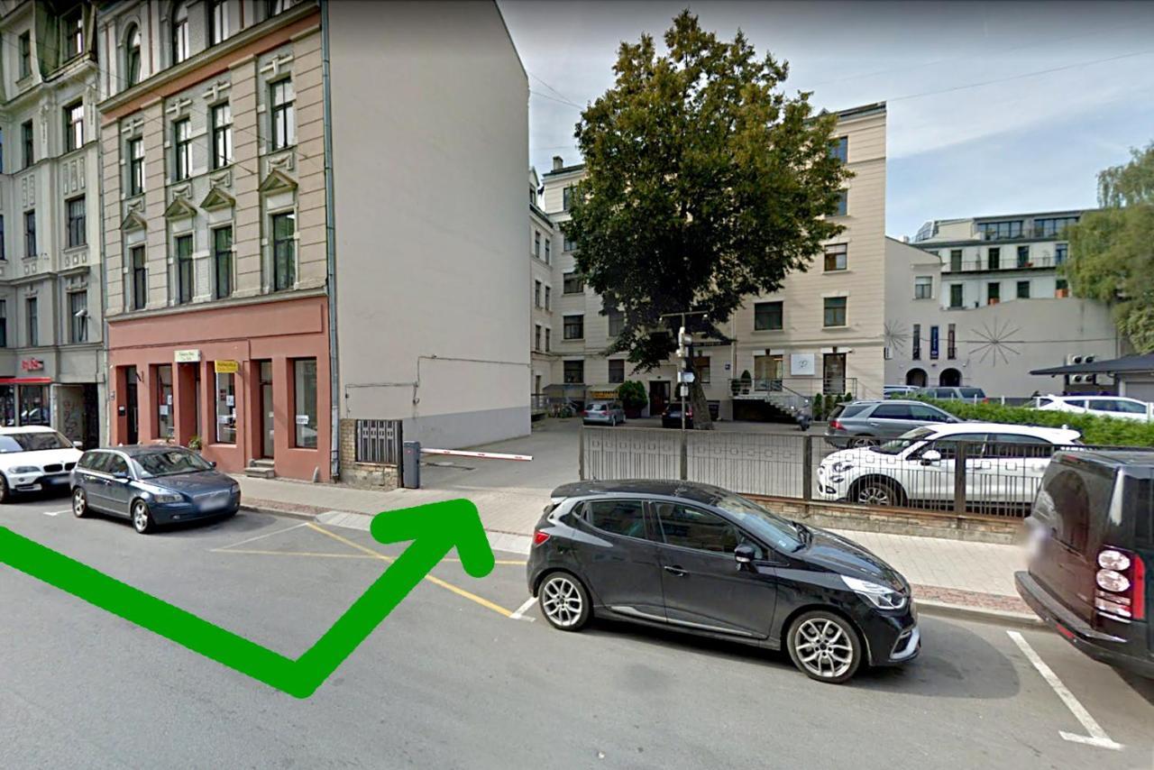 Appartement Dzirnavu 92, Free Private Parking